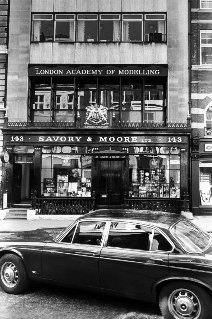 Аптека в Лондоне 1970 г Аптека в Лондоне 1970 г